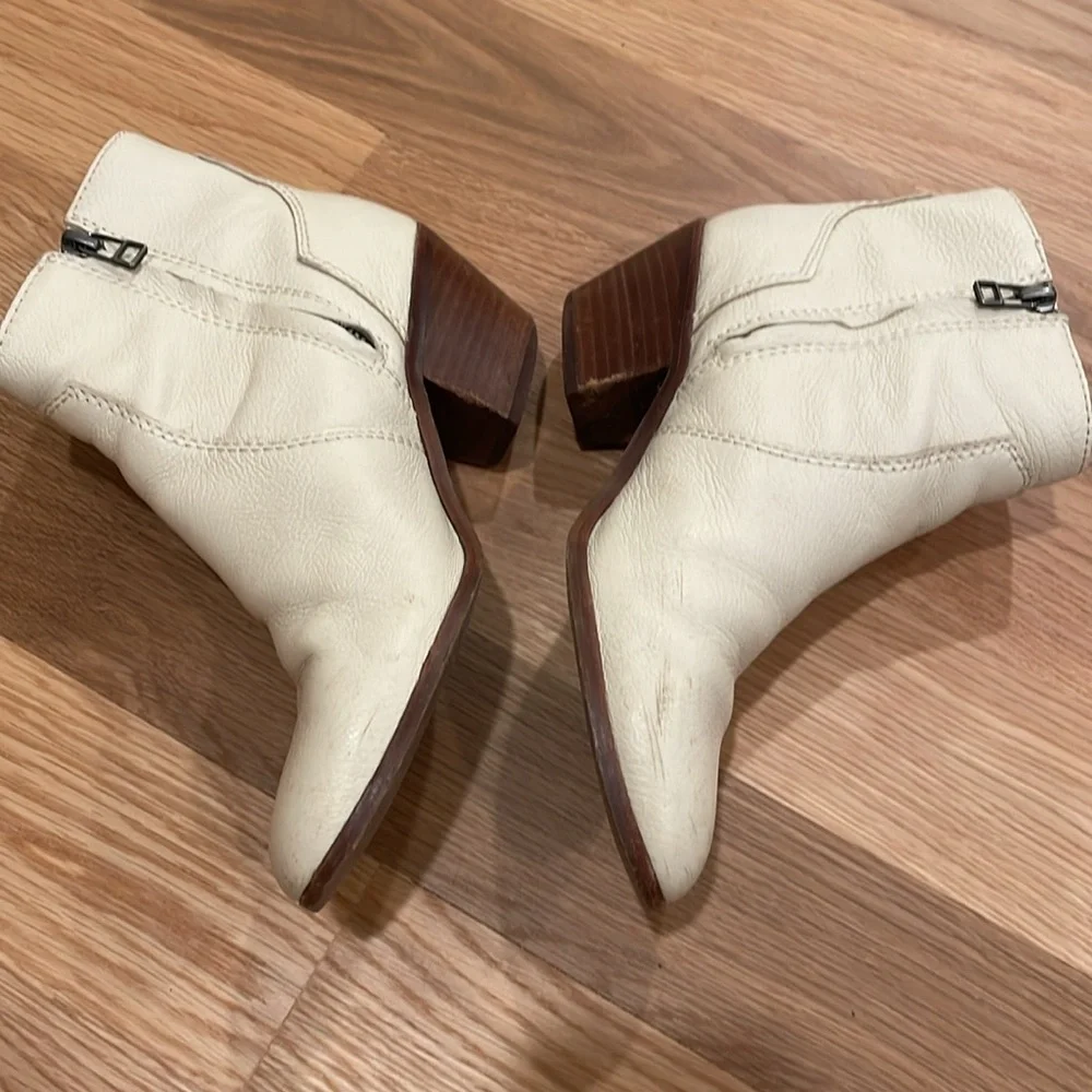 Madewell White Charley Booties